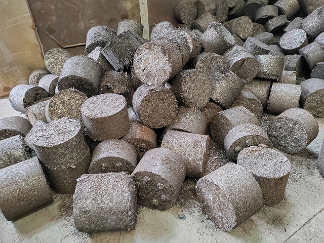 آلة ضغط المعادن الأفقية Y83-1300