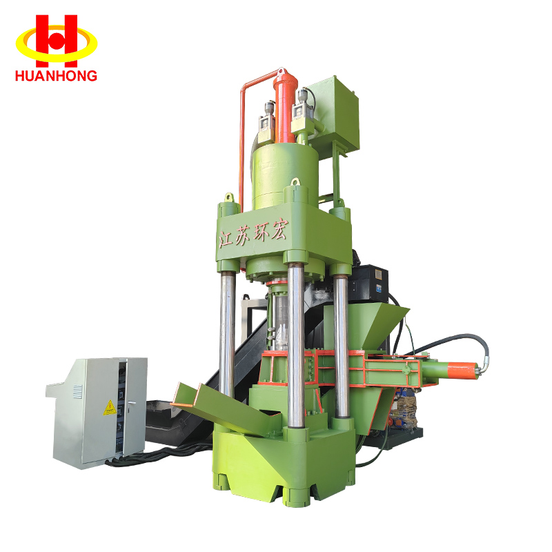 آلة قولبة المعادن العمودية لإعادة تدوير الخردة الصناعية