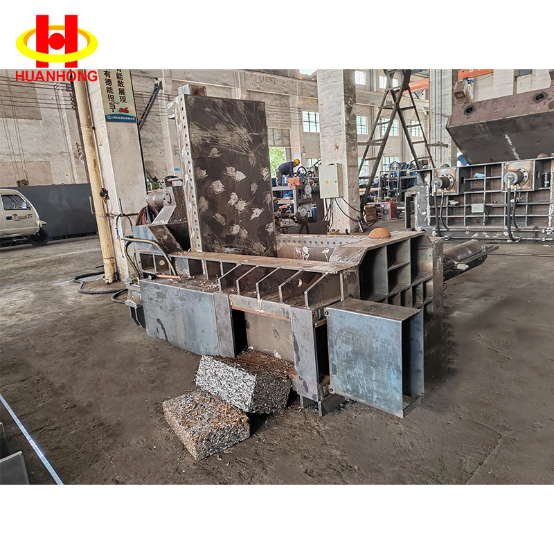 125 طن هيدروليكي آلي بالدفع الجانبي لنفايات الألومنيوم يمكن خردة المكبس