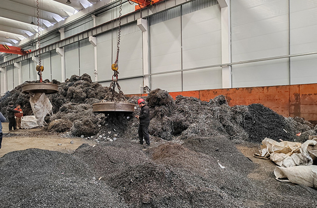 آلة قولبة المعادن الأفقية Y83-1300